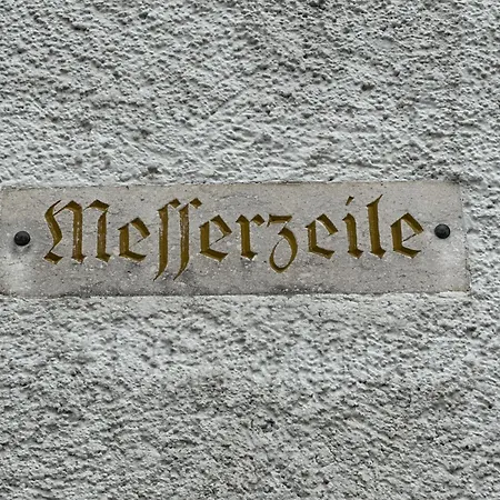 Gemütliches Zuhause über Den Dächern Der Altstadt Apartment