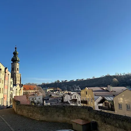 Apartment Gemuetliches Zuhause Ueber Den Daechern Der Altstadt Burghausen